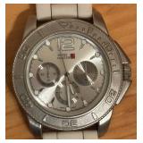 O - Swiss Hunter Analog Watch