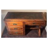 O - Vintage Young Hinkle Vintage Pine Desk with Leather Top
