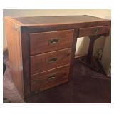 O - Vintage Young Hinkle Vintage Pine Desk with Leather Top