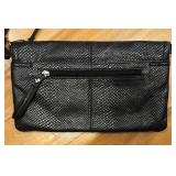 BR2 - Set of 2 Black Handbags by Tignanello and Aspects