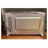 K - Oster Toaster Oven with Digital Controls Model: Model 6058-126-001