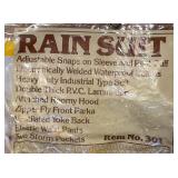 LL  - Academy Broadway Rain Suit Size M with Hood and Storm Pockets