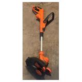 G - Black & Decker 14-Inch Electric Trimmer/Edger Model: GH900
