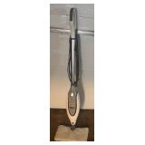 LL  - Shark Professional Steam Mop Model: S3801C0