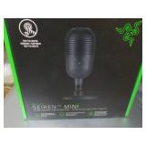 Razer Seiren V3 Mini USB Microphone...