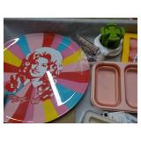 Kitchen Lot- see all pictures...