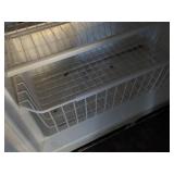Whirlpool Refrigerator/Freezer - te...