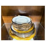 Lenox Repertoire Dinnerware Set with Blue Floral Pattern - 4 piece 8 place settings