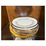 Lenox Repertoire Dinnerware Set with Blue Floral Pattern - 4 piece 8 place settings