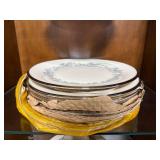 Lenox Repertoire Dinnerware Set with Blue Floral Pattern - 4 piece 8 place settings