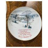 VTG Christmas Decor Assortment with Glasses, Plates, Mugs and Figurines