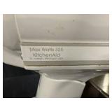 KitchenAid Artisan Stand Mixer 325 Watts White with Stainless Steel Bowl