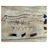 Wov-N-Wood Picnic Basket with Cat Print Apron