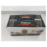 Snapware Pyrex Glass 18 Piece Storage Set