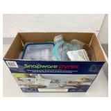 Snapware Pyrex Glass 18 Piece Storage Set