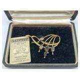 Vintage T.Y. Lee & Co. 14K Gold Brooch with Black Star Sapphires in Box