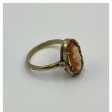 Vintage Cameo Ring Size 5.25 with Gold Tone Band