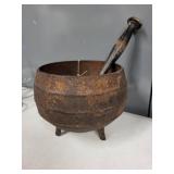 Vintage Wagner Ware Aluminum Roaster and Cast Iron Cauldron with Wooden Masher