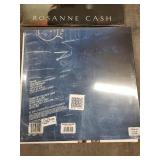 Lot of 3 Vinyl Records: Amy Winehouse and Rosanne Cash