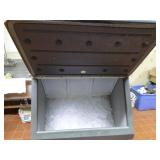 Manitowoc Ice Machine with Scotsman Ice Bin