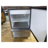 True Refrigerator/Freezer Combo