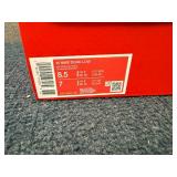 Nike Dunk Lows - Womens 8.5 Mens 7