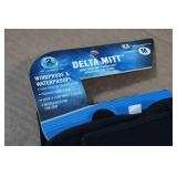 Clam Ice Armor Delta Mitts - Medium