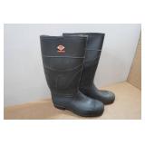 Red Ball Muck Boots - Size 9