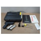 Springfield Armory XD .40 S&W Semi-Auto Pistol - 3 Magazines