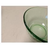 PYREX COLORS GLASS MIXING BOWLS WITH LIDS 8PC.