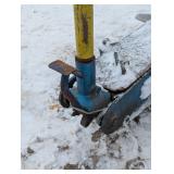 large tonnage Jack blue and yellow