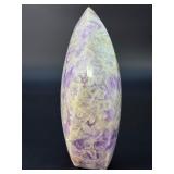 A Chevron Amethyst Freeform is a beautiful, naturally shaped crystal that features striking V-shaped banding of deep purple amethyst and milky white quartz. Also known as Dream Amethyst,