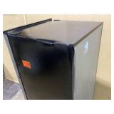 Vissani 7.2 cu. ft. Top Freezer Refrigerator in Stainless Steel Measurements 56" x 21.7" x 21.7"