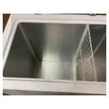 Insignia - 5.0 Cu. Ft. Garage Ready-Chest Freezer - White