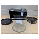 Vissani 19 in. 0.9 cu. ft. 900-Watt Countertop Microwave Oven in Stainless Steel with Convection and Air Fry