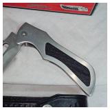 Gill Hibben Pro Folder with Case, As New