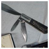 4 Knives Including As New Barlow