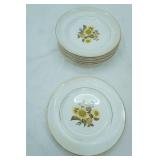 Vintage Royal Warwick "Sunflower" Dinner Plates, ribbed rim with gold trim. 9ct