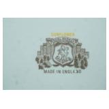 Vintage Royal Warwick "Sunflower" Dinner Plates, ribbed rim with gold trim. 9ct