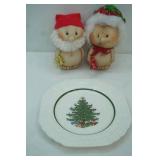 Vintage Mr. & Mrs. Claus "pantyhose face" dolls & Cuthbertson Dickens Embossed Christmas salad Plate
