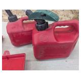 Safety Triangles and Gasoline Containers Set