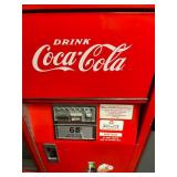 Coca - Cola Machine (599386)