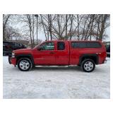 2011 CHEVROLET SILVERADO 1500 LT *No Accidents | 4x4 | 2 Owner* (NO RESERVE)