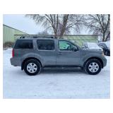 2006 NISSAN PATHFINDER LE *No Accidents | All Wheel Drive* (NO RESERVE)