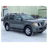 2006 NISSAN PATHFINDER LE *No Accidents | All Wheel Drive* (NO RESERVE)