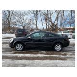 2007 CHEVROLET COBALT LS *No Accidents* (NO RESERVE)