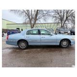 2009 LINCOLN TOWN CAR SIGNATURE LIMITED (NO RESERVE)