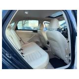 2013 VOLKSWAGEN PASSAT V6 SE *110k Miles* (NO RESERVE)