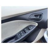 2012 FORD FOCUS SE (NO RESERVE)