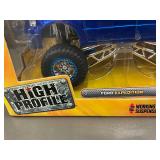 Jada Toys - XD Series - Ford Expedition - High Profile - 1:24 Die-Cast - Working Suspension